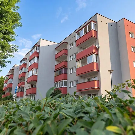 Jasne Studio Z Klimatyzacja Krakow Rostworowskiego 9 By Heyrent Appartamento